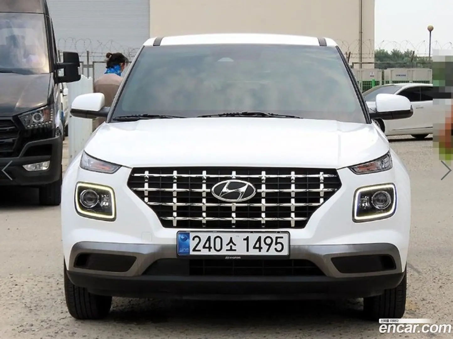 Main__Slider__Photo:Venue Hyundai 2024.6-0