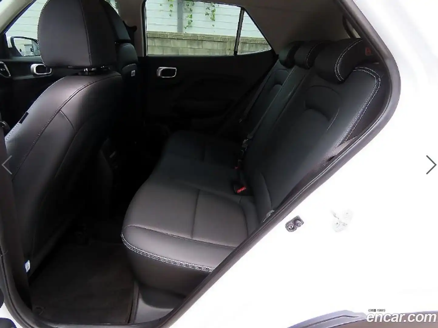 Venue Hyundai 2024.6-OUTER-006