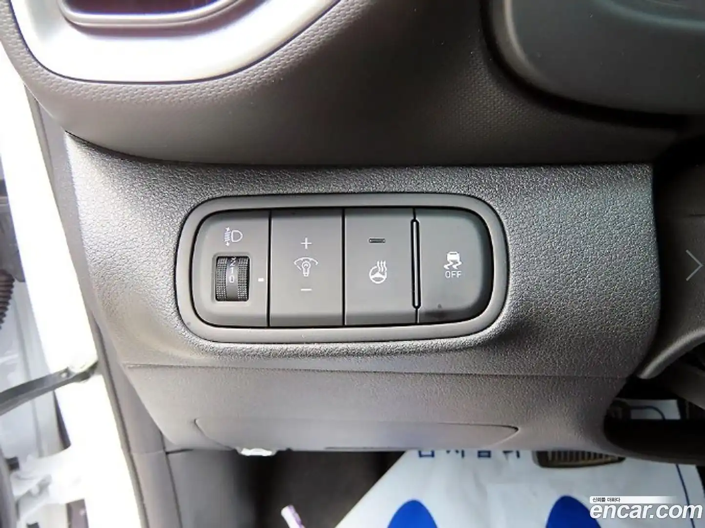 Venue Hyundai 2024.6-OPTION-016