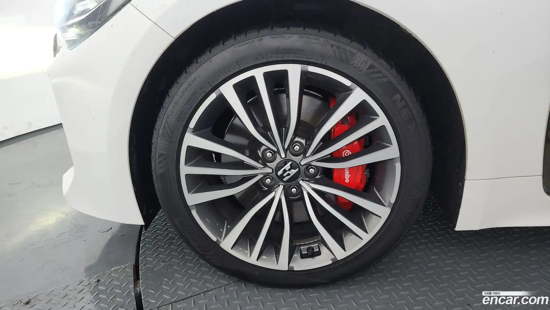 Stinger Kia 2017.9-OUTER-005