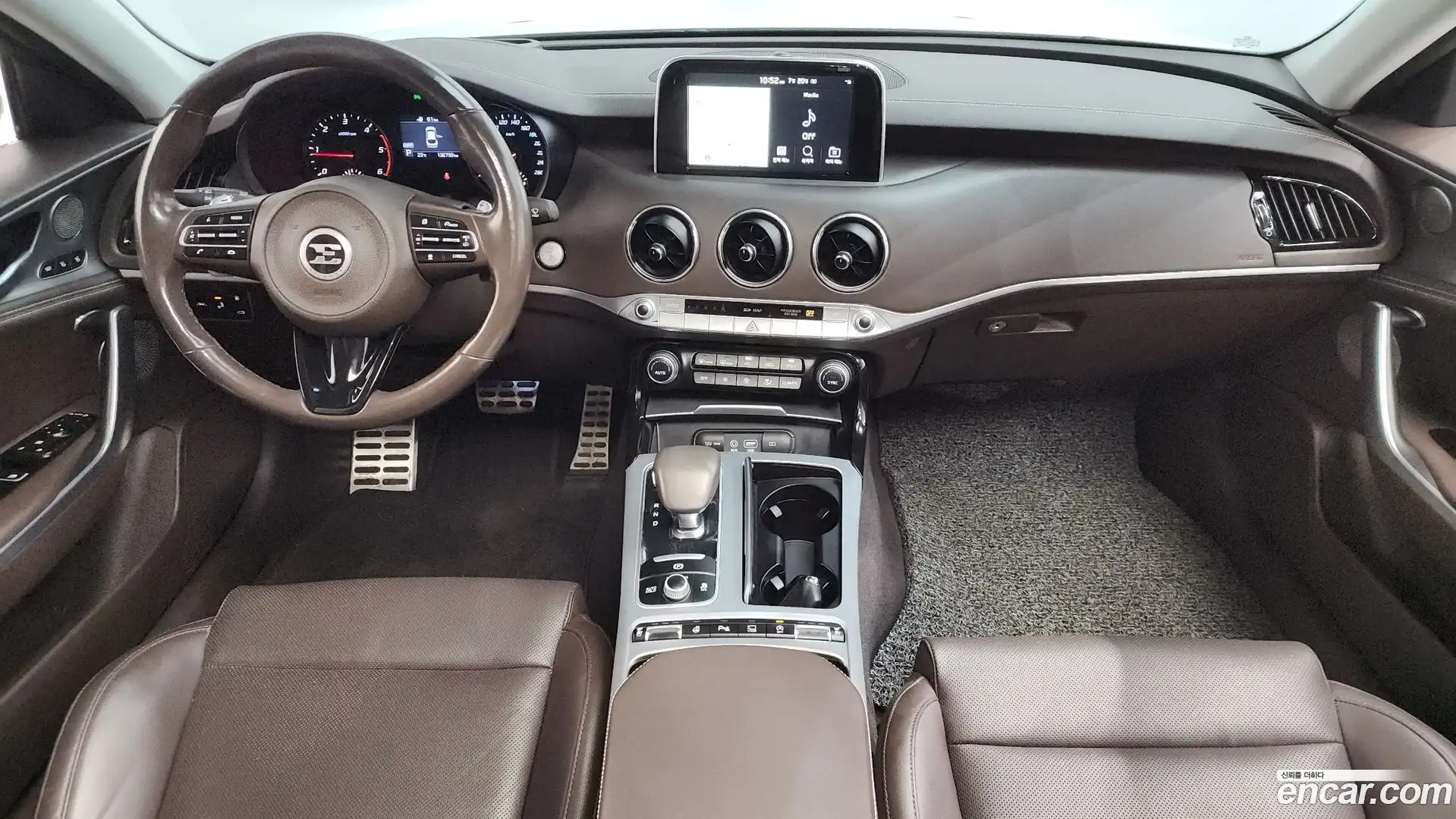 Stinger Kia 2017.9-INNER-007