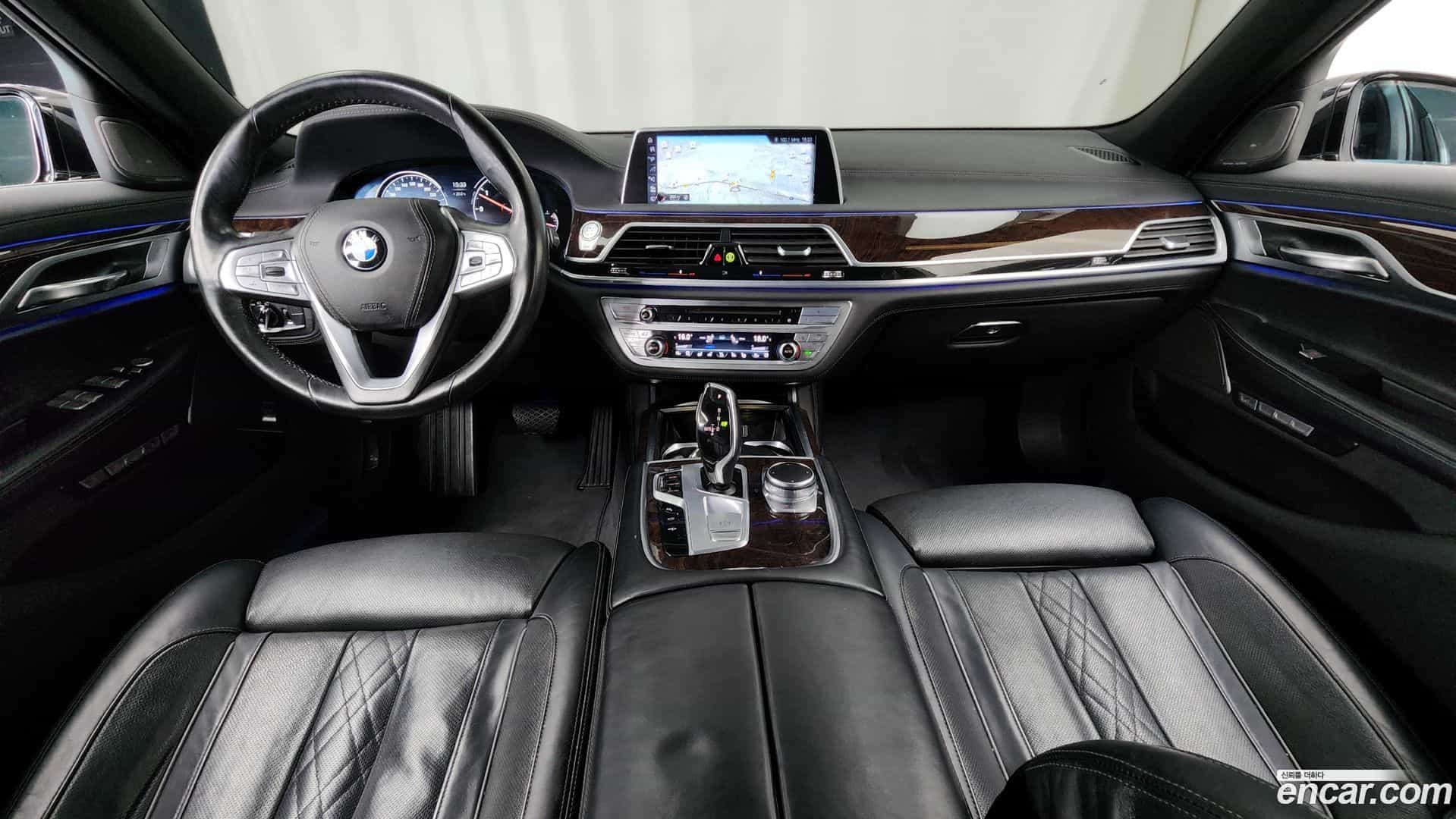 7-Series BMW 2016.8-INNER-007