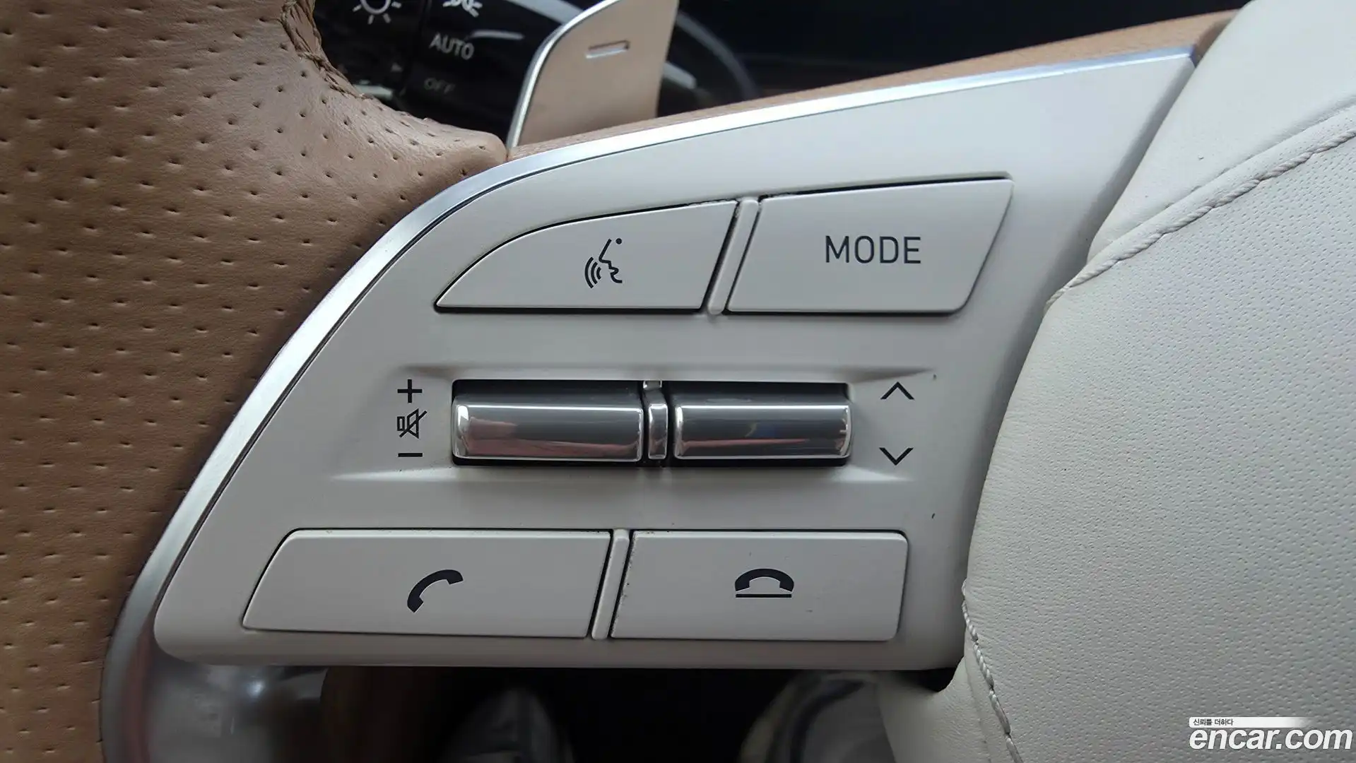 Grandeur Hyundai 2022.5-OPTION-019