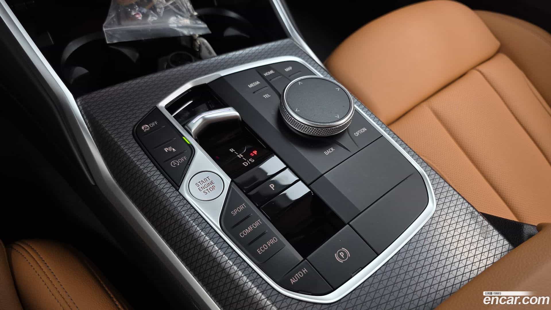 3-Series BMW 2025.2-INNER-009