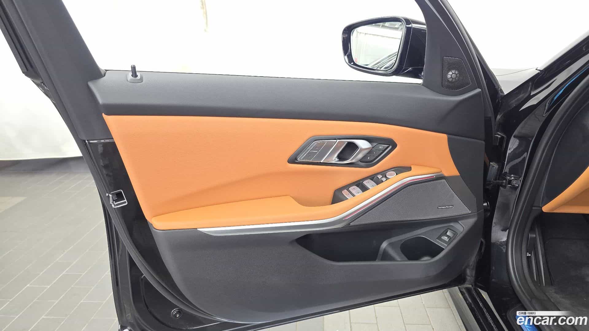3-Series BMW 2025.2-INNER-034