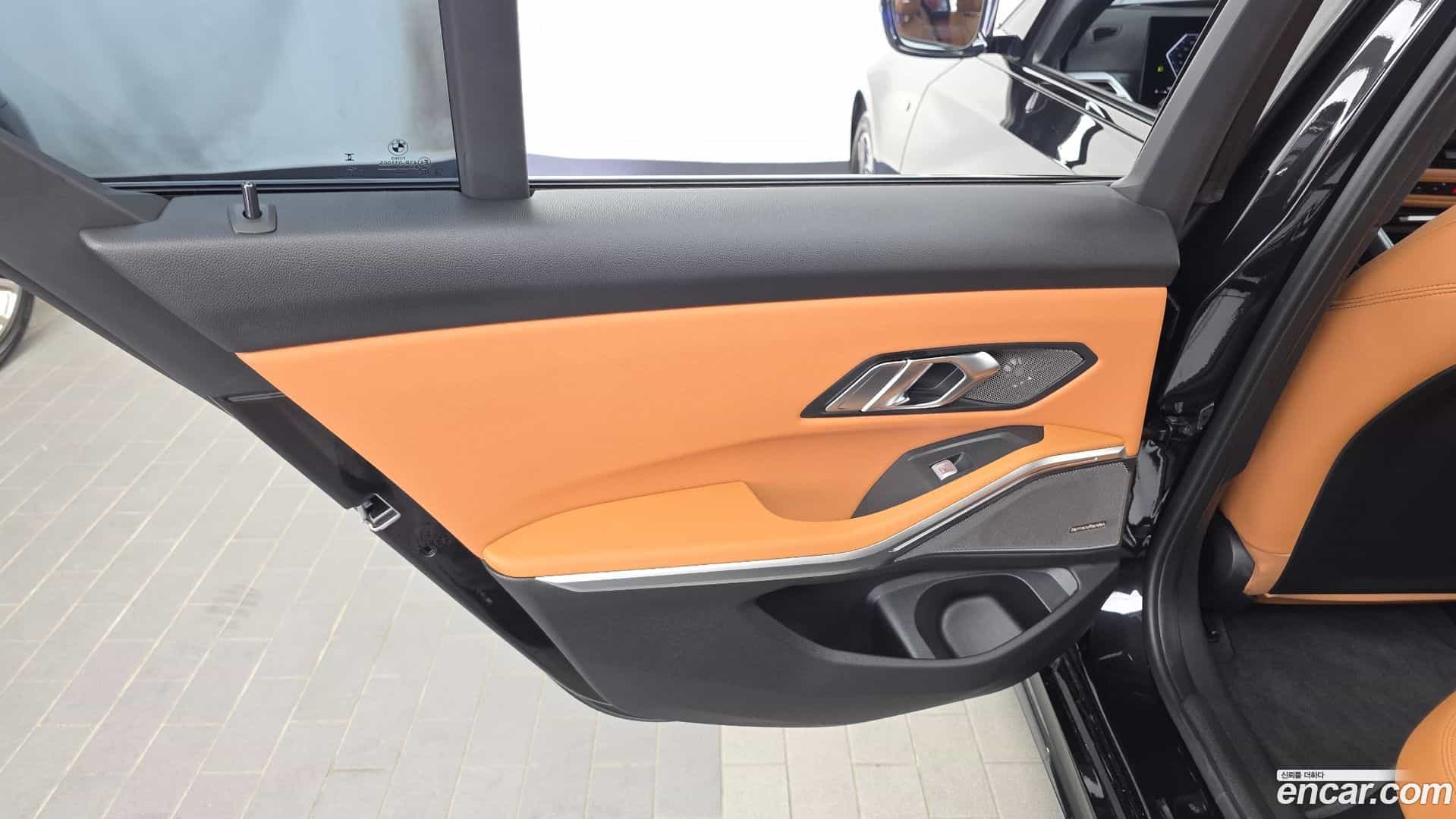 3-Series BMW 2025.2-INNER-035