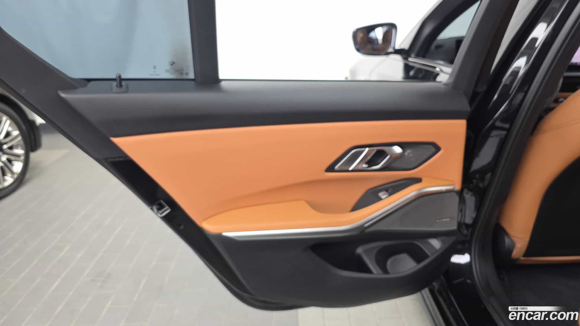 3-Series BMW 2025.2-OPTION-040