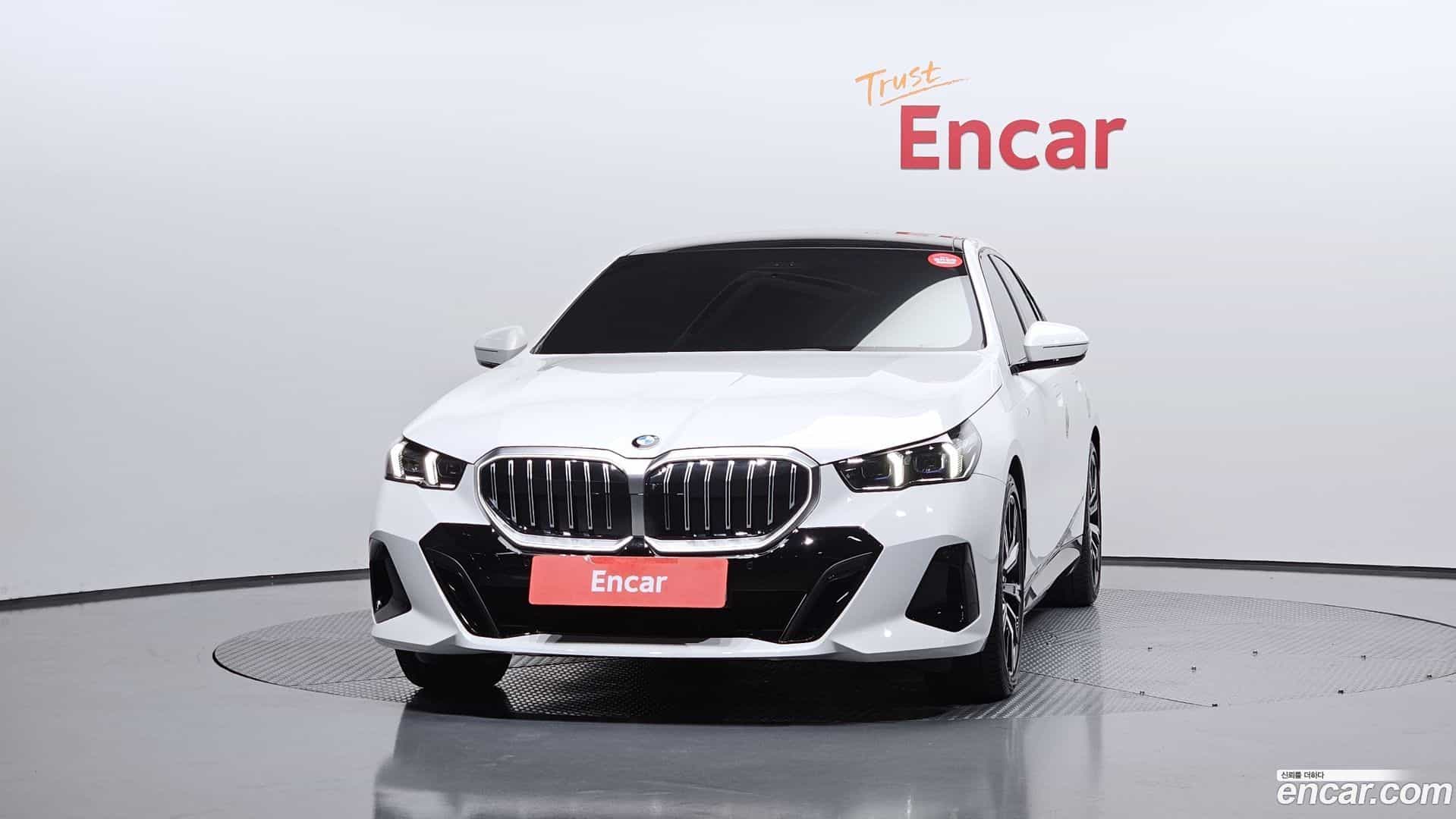5-Series BMW 2024.9-OUTER-003