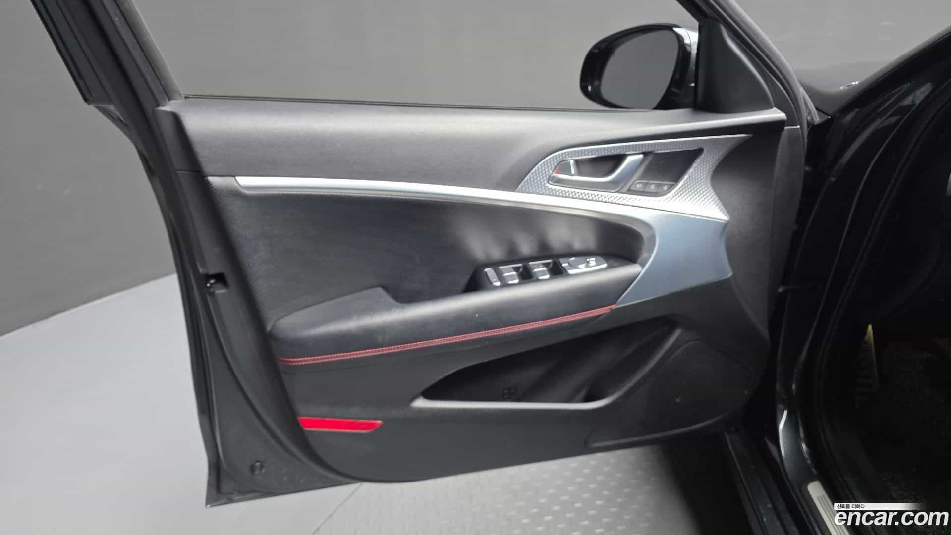 G70 Genesis 2021.6-INNER-034
