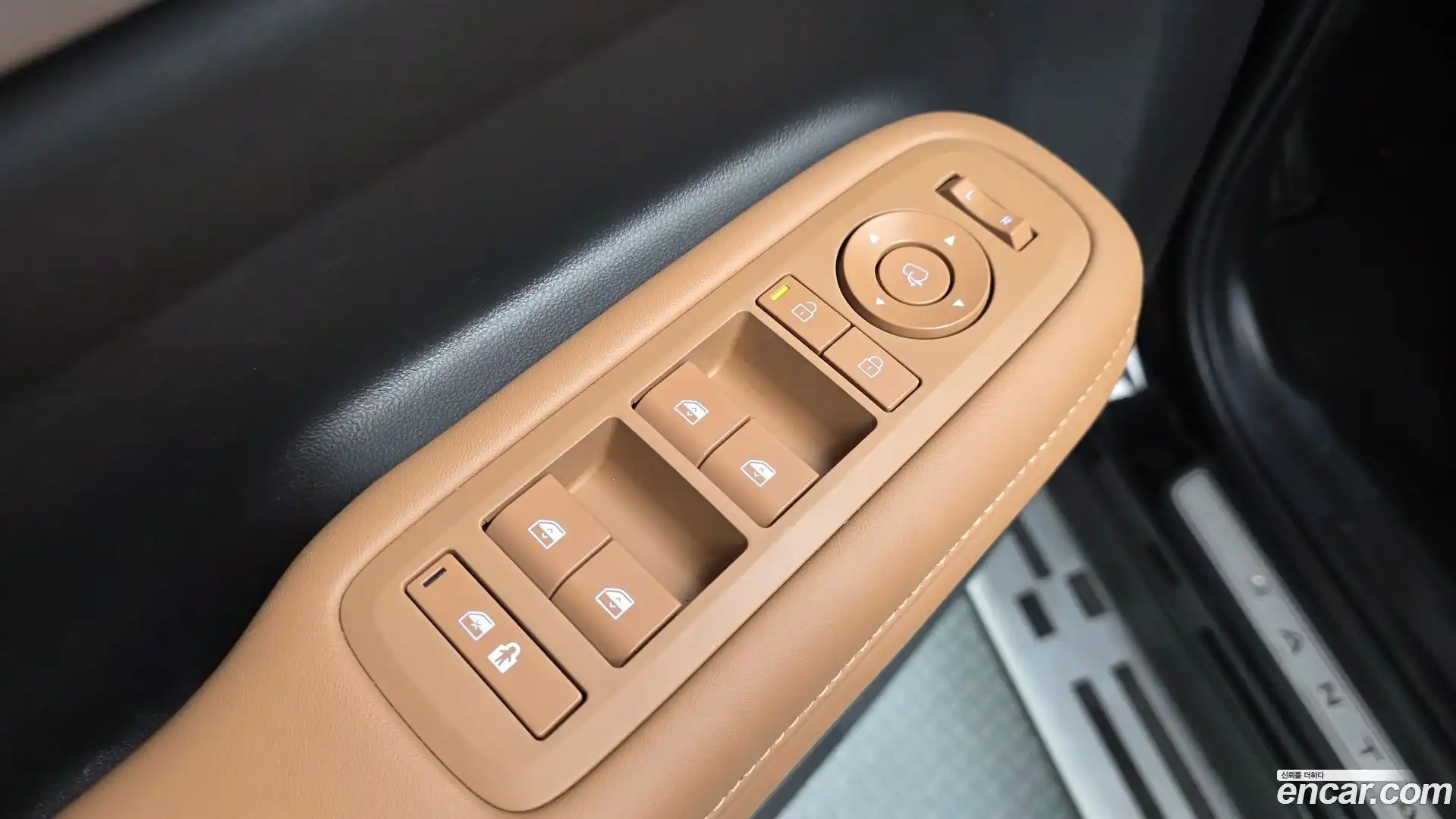Santafe Hyundai 2023.10-OPTION-049