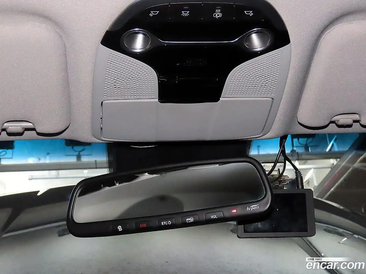 Grandeur Hyundai 2018.3-OPTION-021