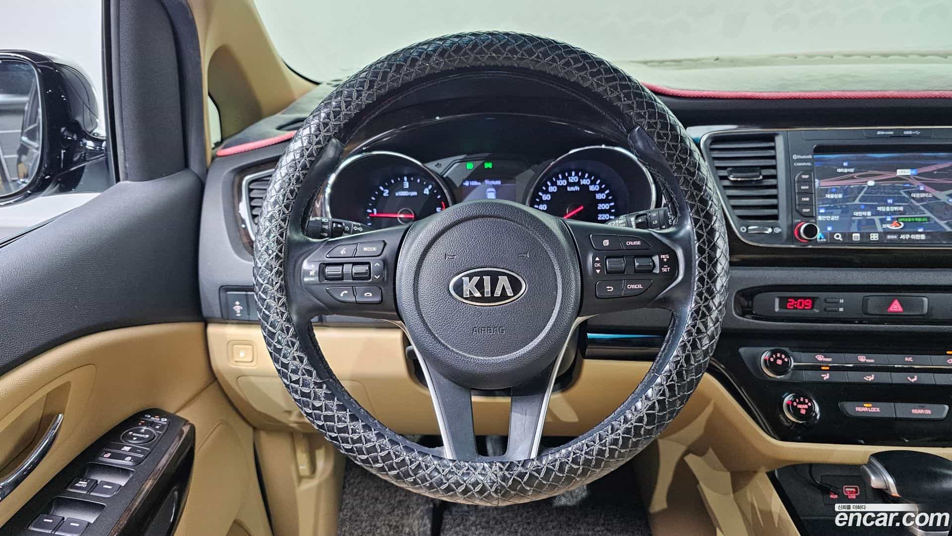 Canival Kia 2019.10-OPTION-017