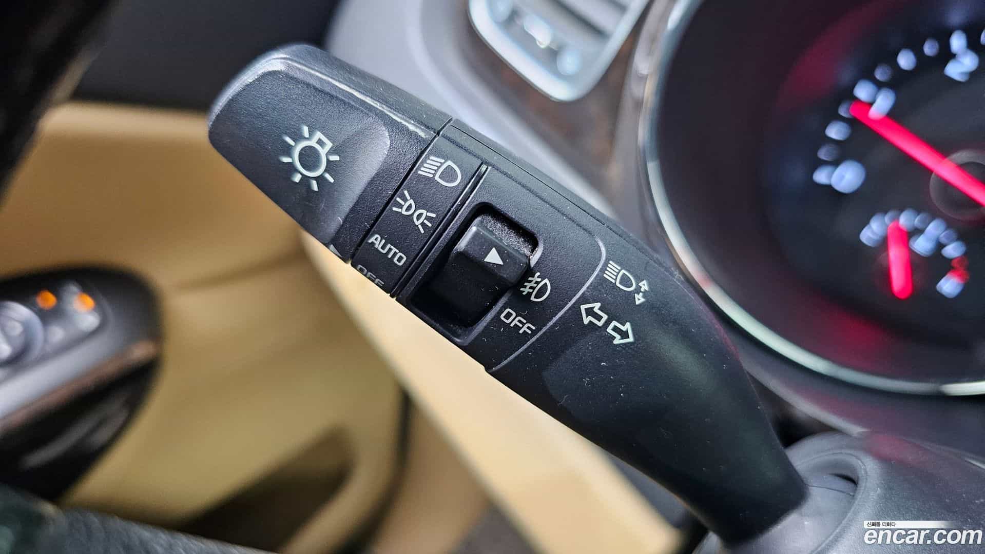 Canival Kia 2019.10-OPTION-024