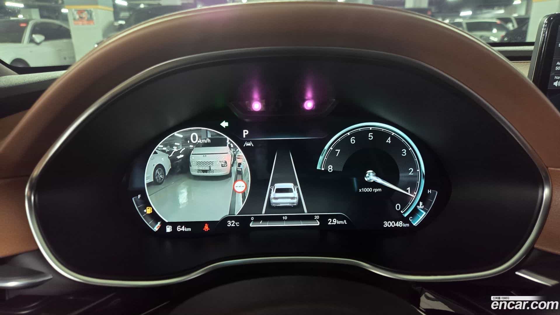 G80 Genesis 2023.1-INNER-009