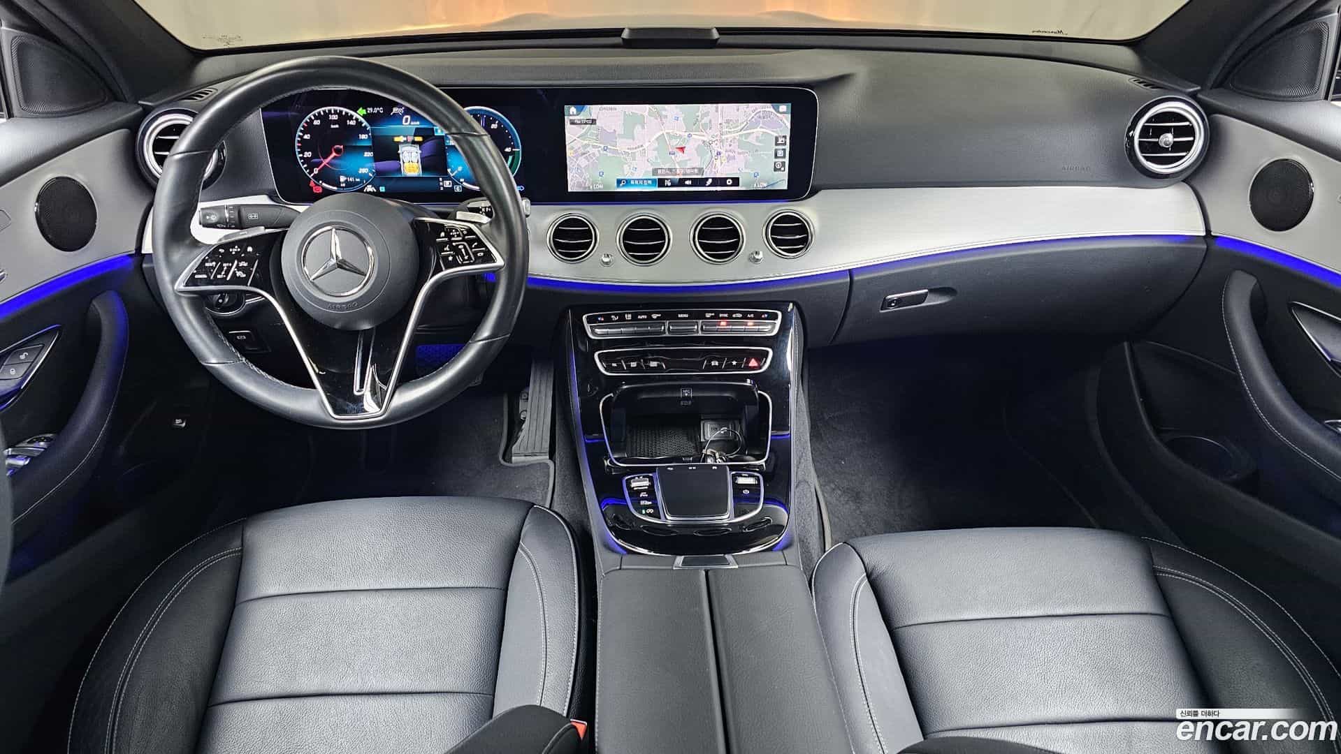 E-Class Mercedes-Benz 2021.5-INNER-007