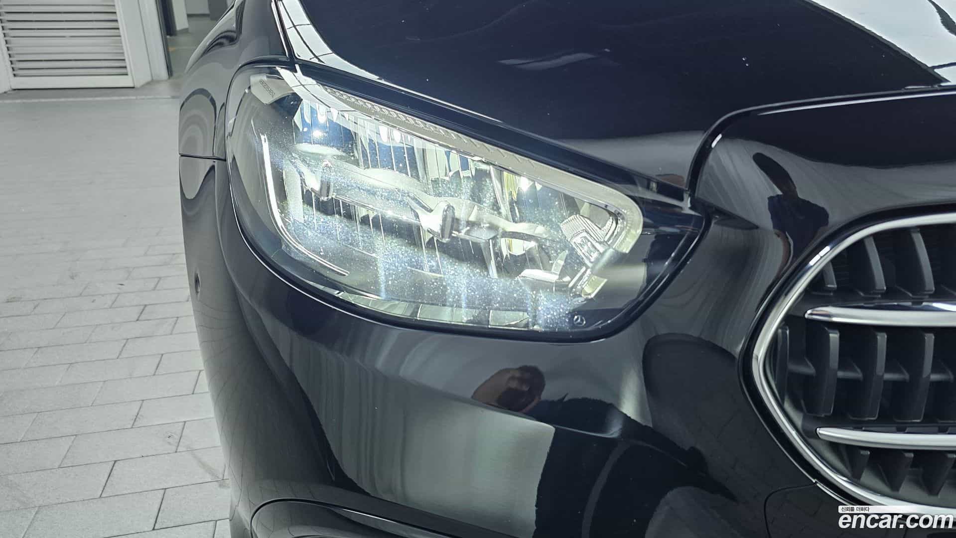 E-Class Mercedes-Benz 2021.5-OUTER-032