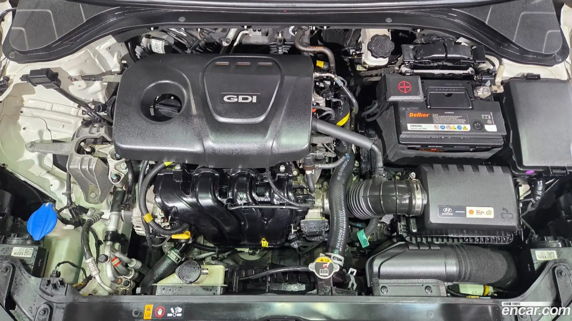 AVANTE Hyundai 2016.11-OPTION-024