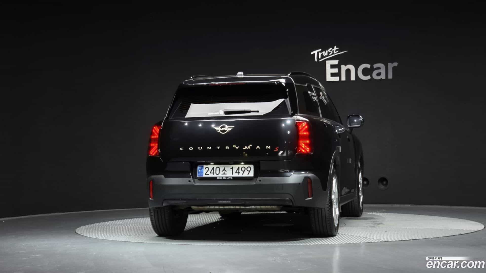 Countryman Mini 2024.11-OUTER-004