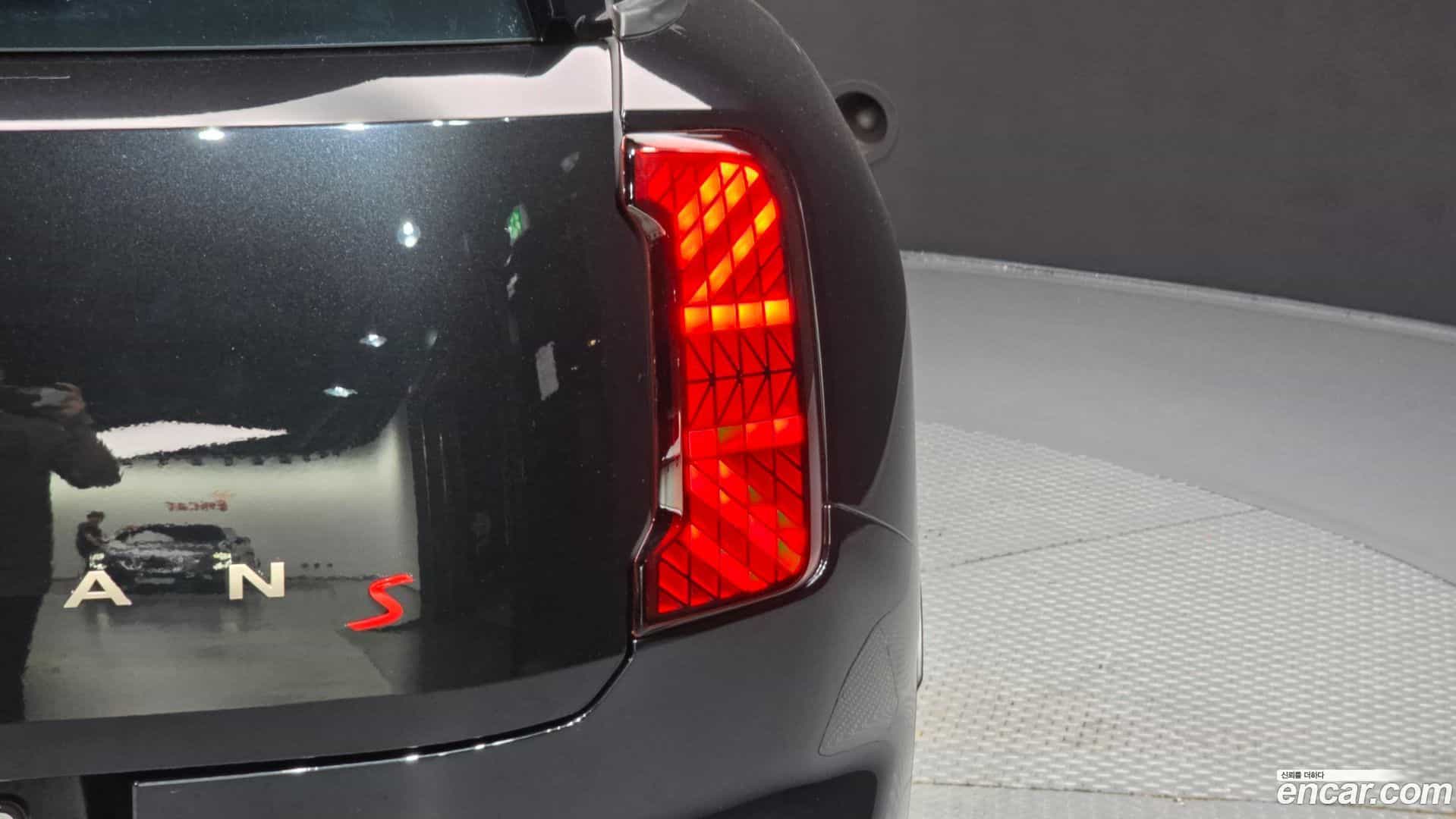 Countryman Mini 2024.11-OUTER-033