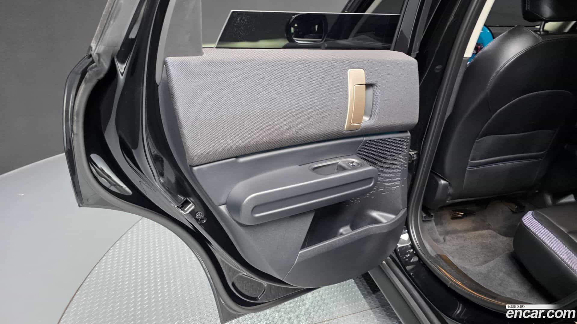 Countryman Mini 2024.11-INNER-035