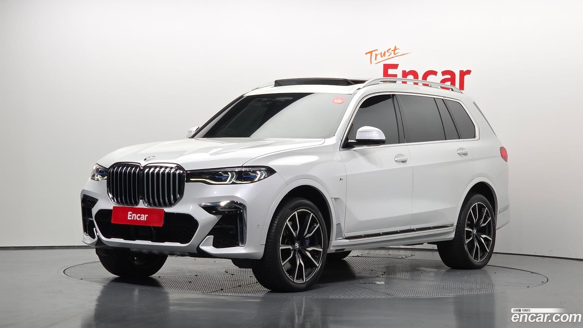 Main__Slider__Photo:X7 BMW 2021.4-0