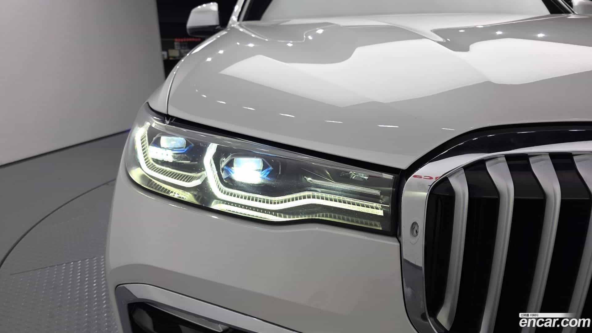 X7 BMW 2021.4-OUTER-032