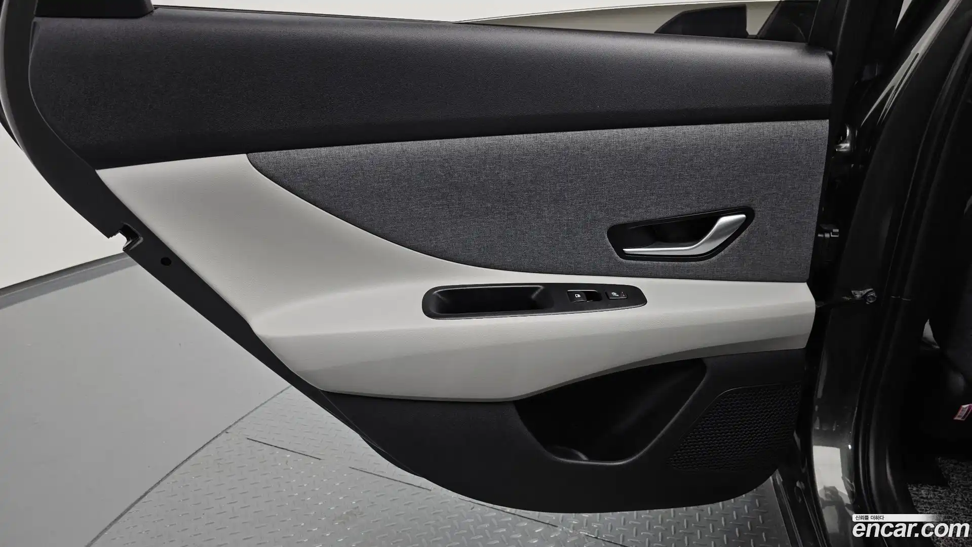AVANTE Hyundai 2022.10-INNER-035