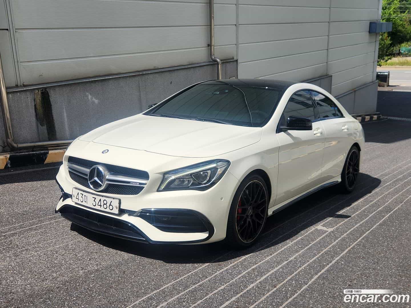 CLA-Class Mercedes-Benz 2017.6-OUTER-001