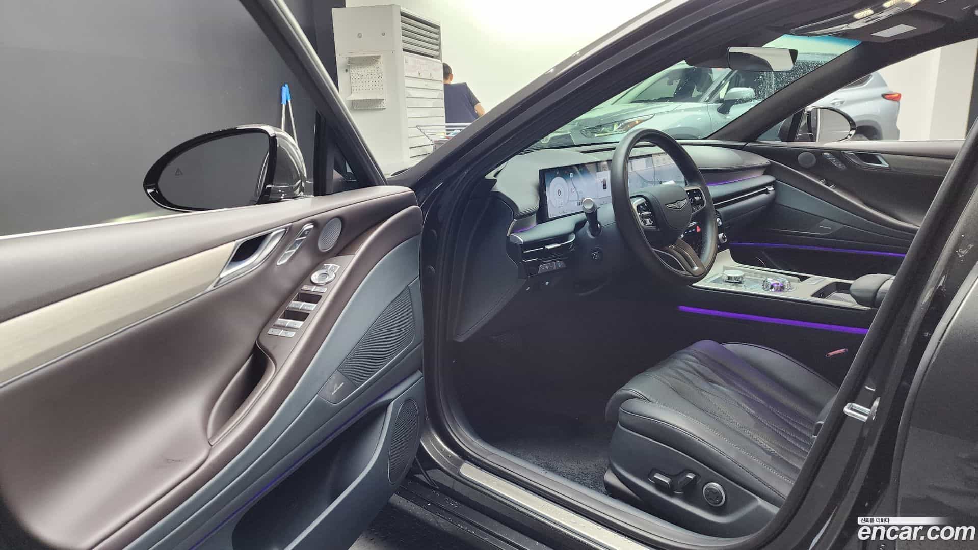 G80 Genesis 2025.1-INNER-010