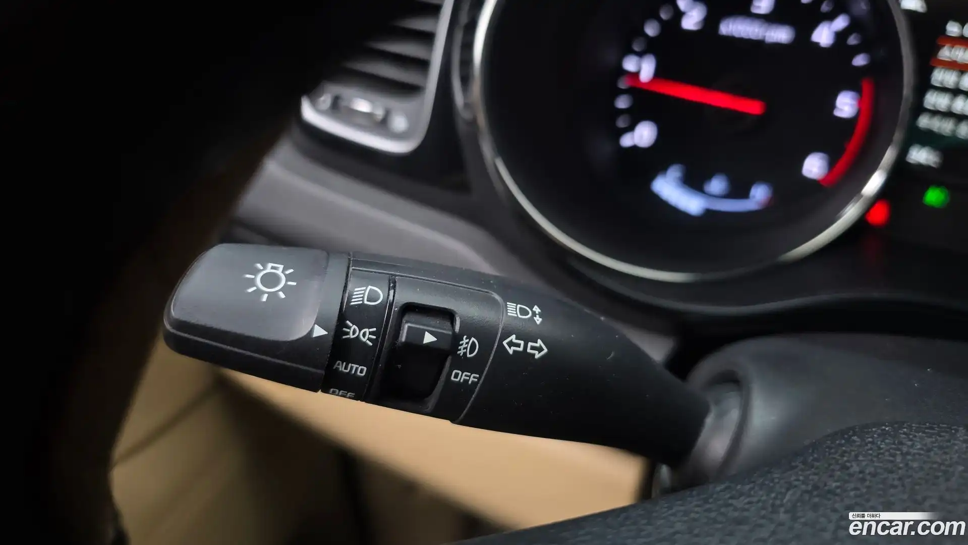 Canival Kia 2018.6-OPTION-043