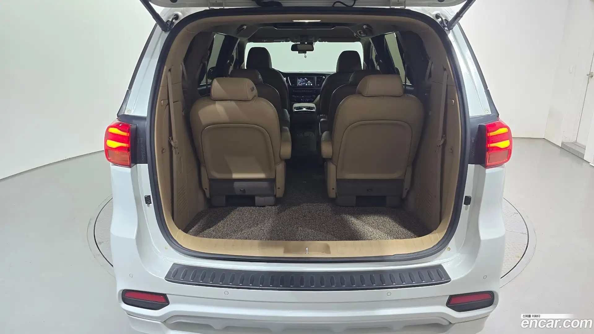 Canival Kia 2018.6-OPTION-047