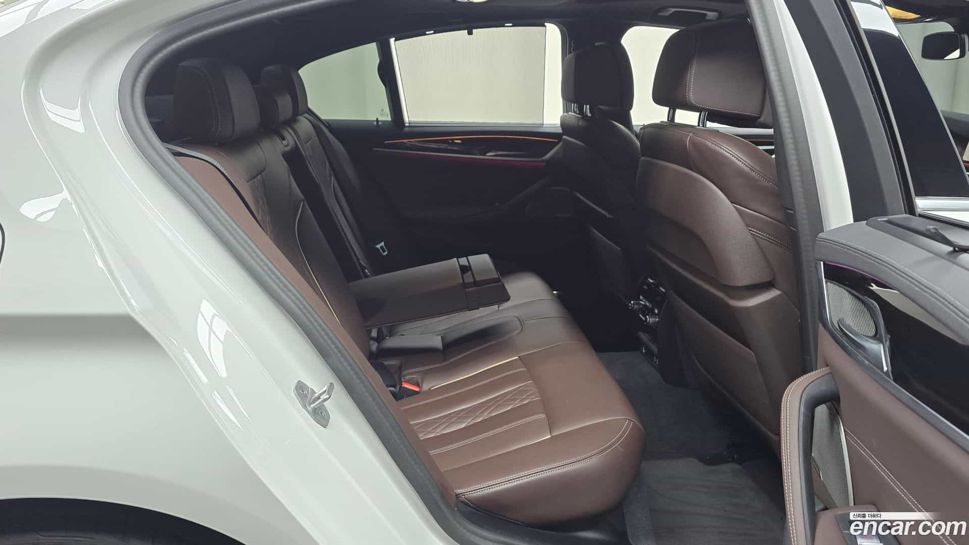 5-Series BMW 2023.3-OPTION-015