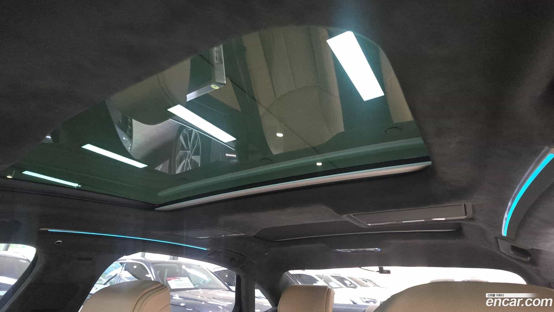A8 Audi 2021.11-OPTION-020