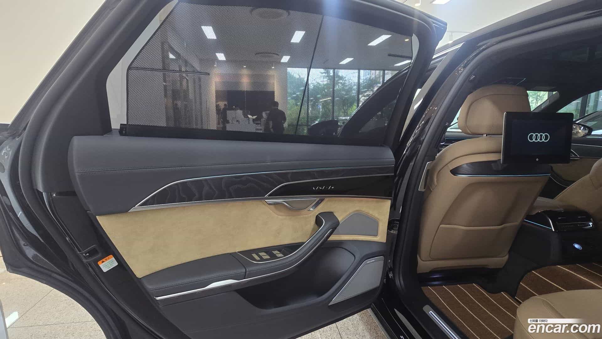 A8 Audi 2021.11-OPTION-023