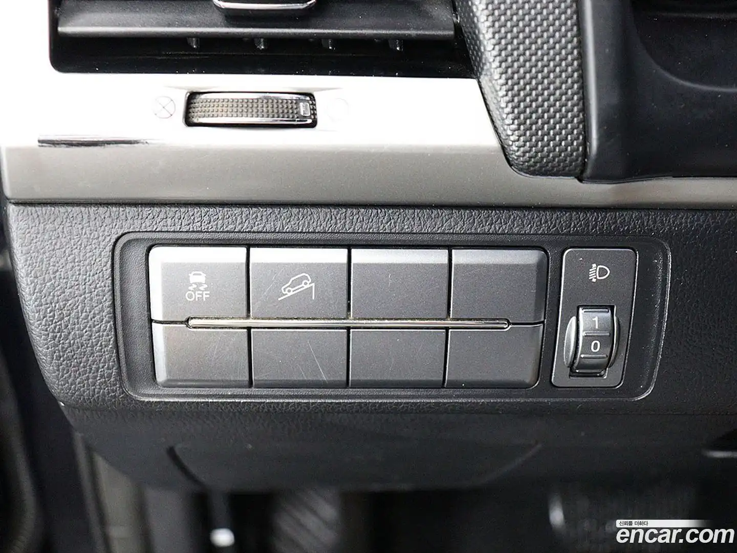 Rexton KG Mobility 2018.1-OPTION-015