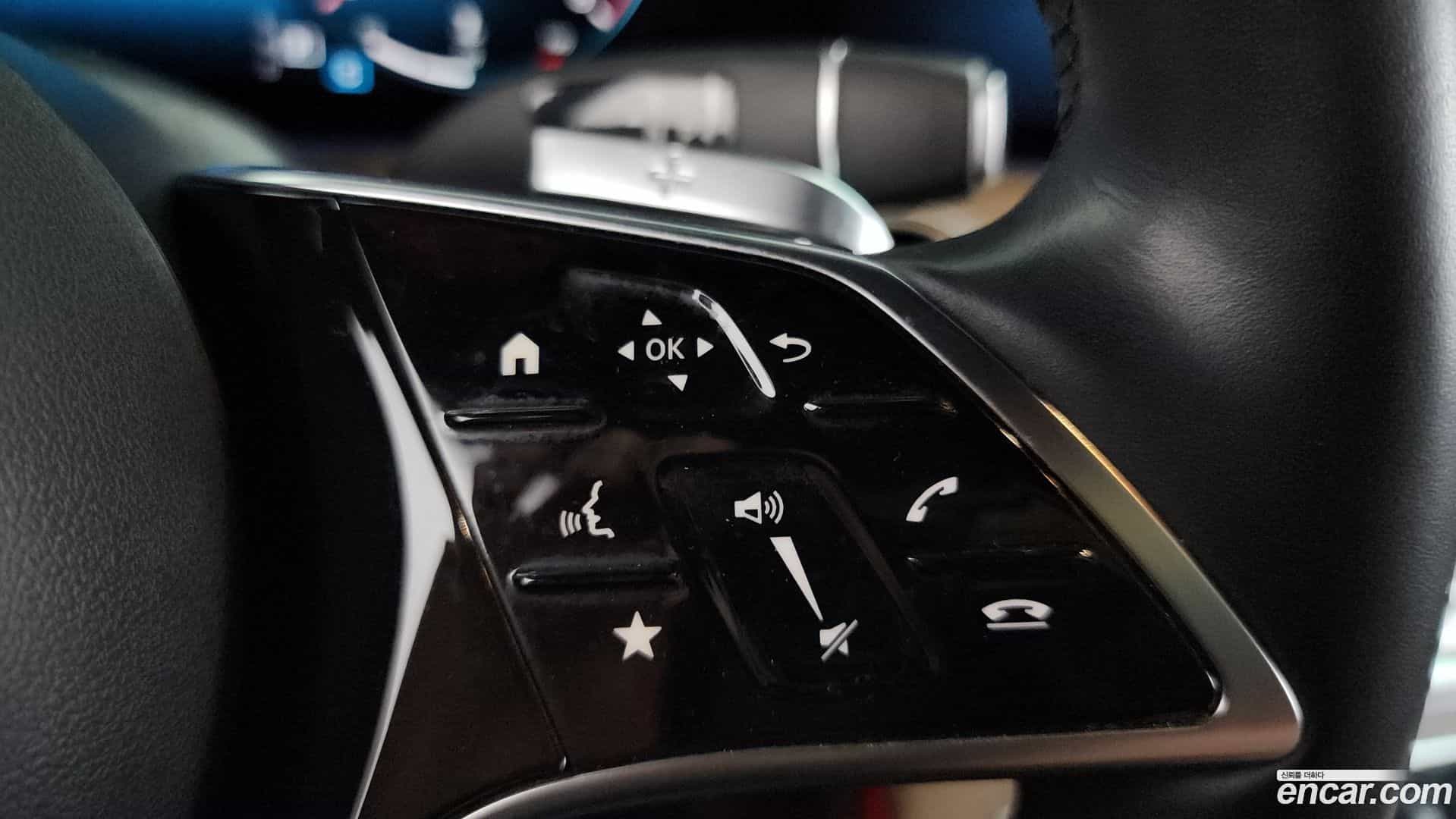 E-Class Mercedes-Benz 2021.3-OPTION-021