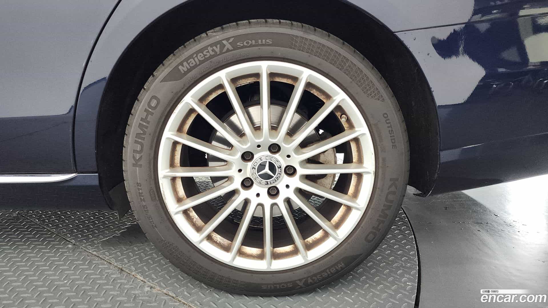 E-Class Mercedes-Benz 2021.3-OUTER-031