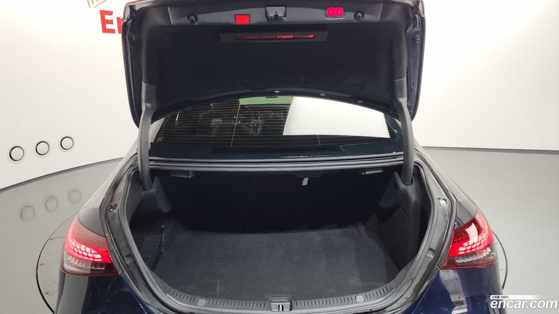 E-Class Mercedes-Benz 2021.3-OPTION-040