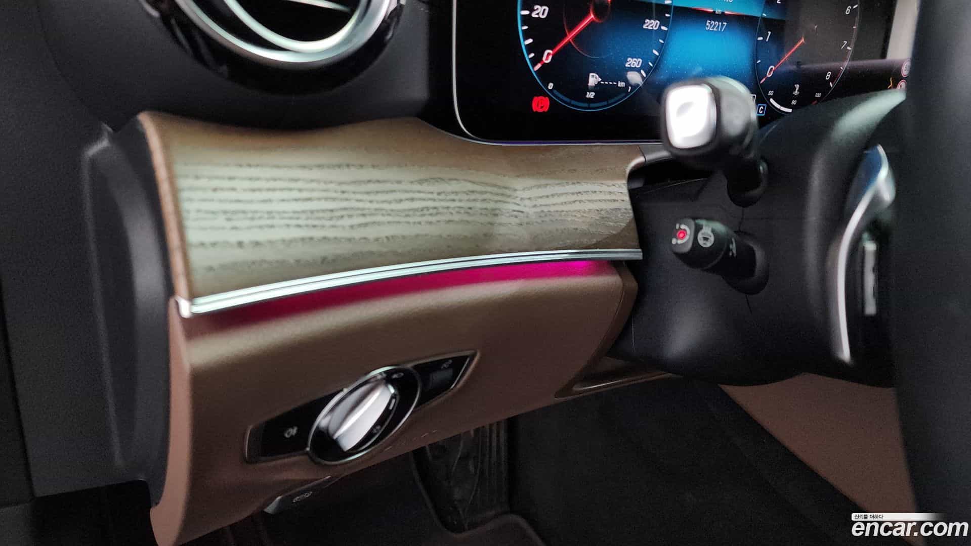 E-Class Mercedes-Benz 2021.3-OPTION-041