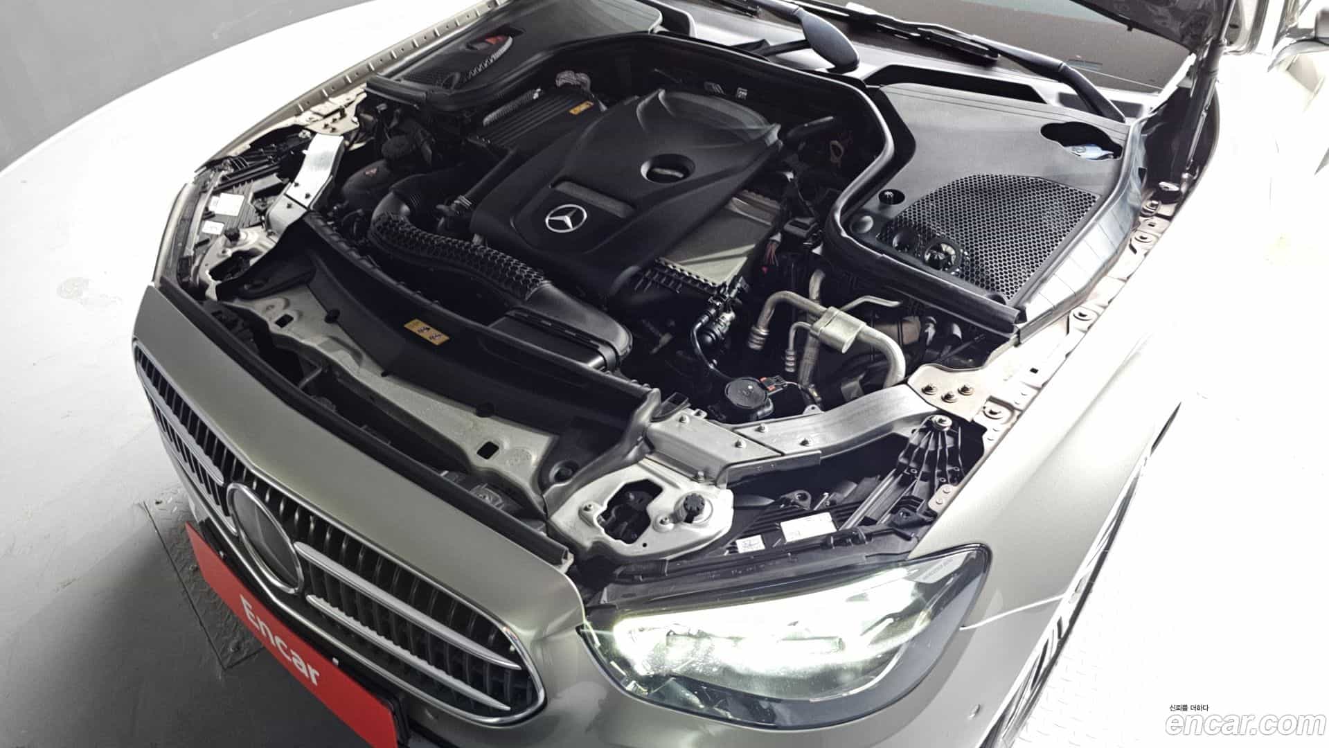E-Class Mercedes-Benz 2020.11-OUTER-006
