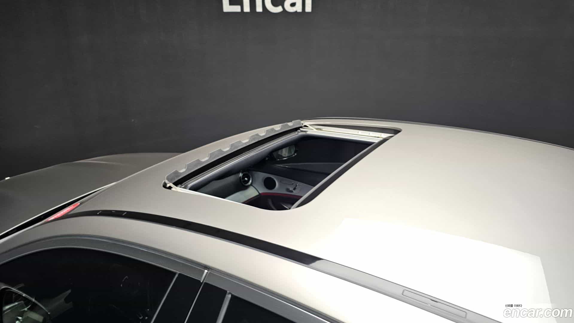 E-Class Mercedes-Benz 2020.11-OPTION-024
