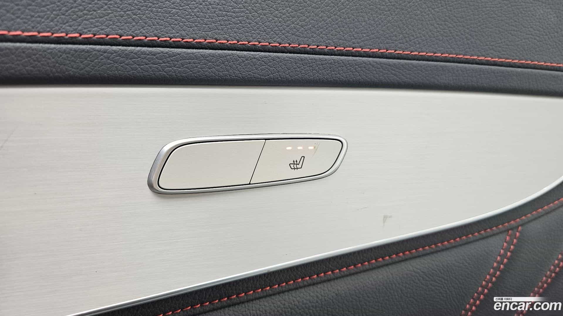 GLC-Class Mercedes-Benz 2021.6-OPTION-022