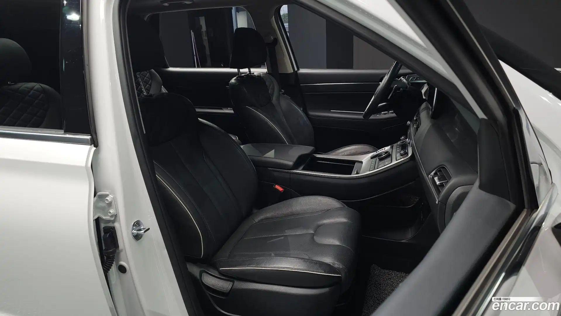 Palisade Hyundai 2021.0-INNER-036