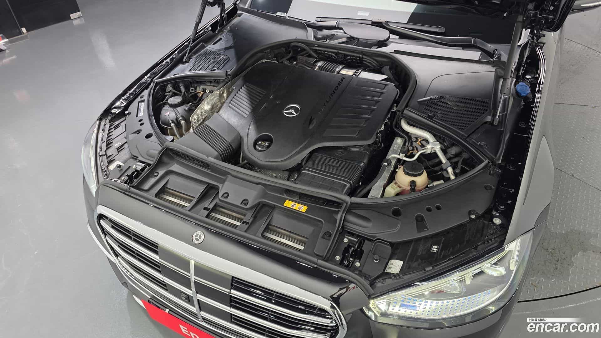 S-Class Mercedes-Benz 2023.6-OUTER-006