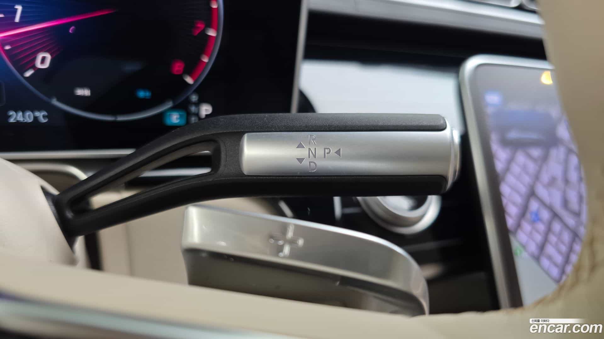 S-Class Mercedes-Benz 2023.6-INNER-009