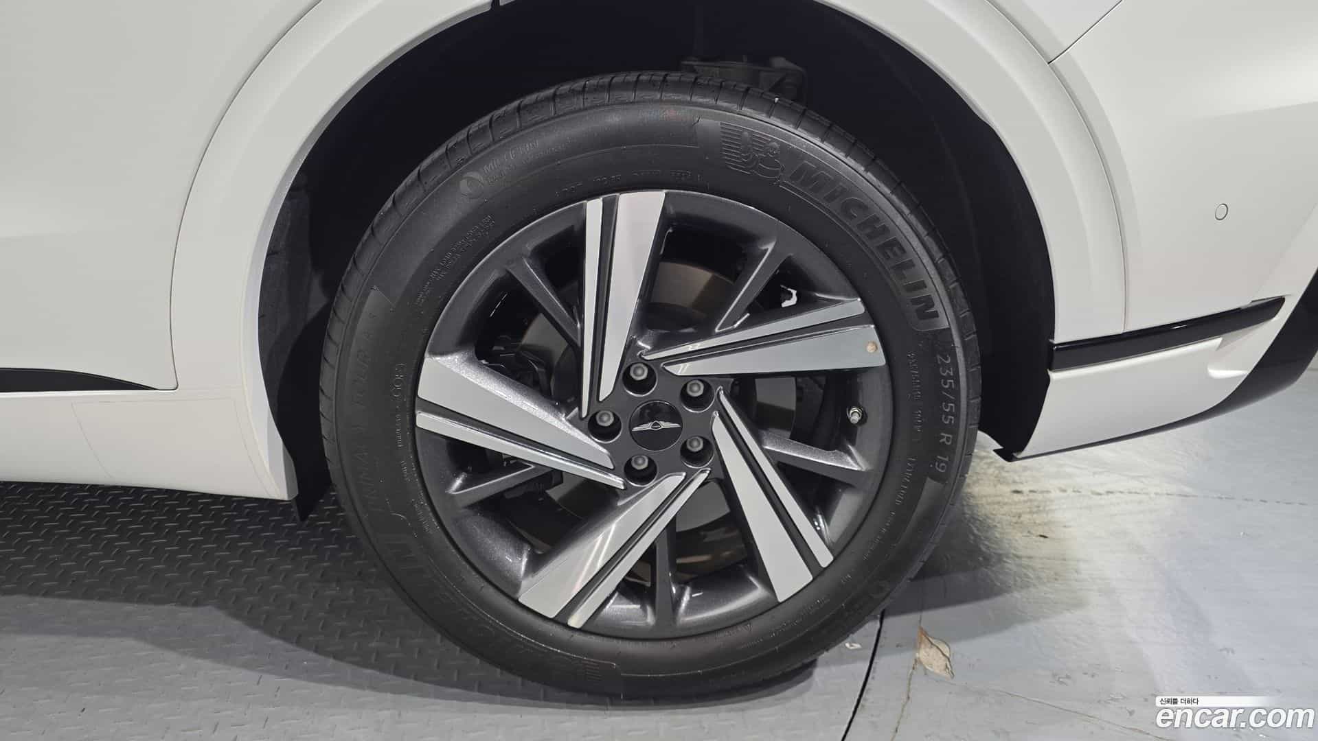 GV70 Genesis 2024.11-OUTER-031