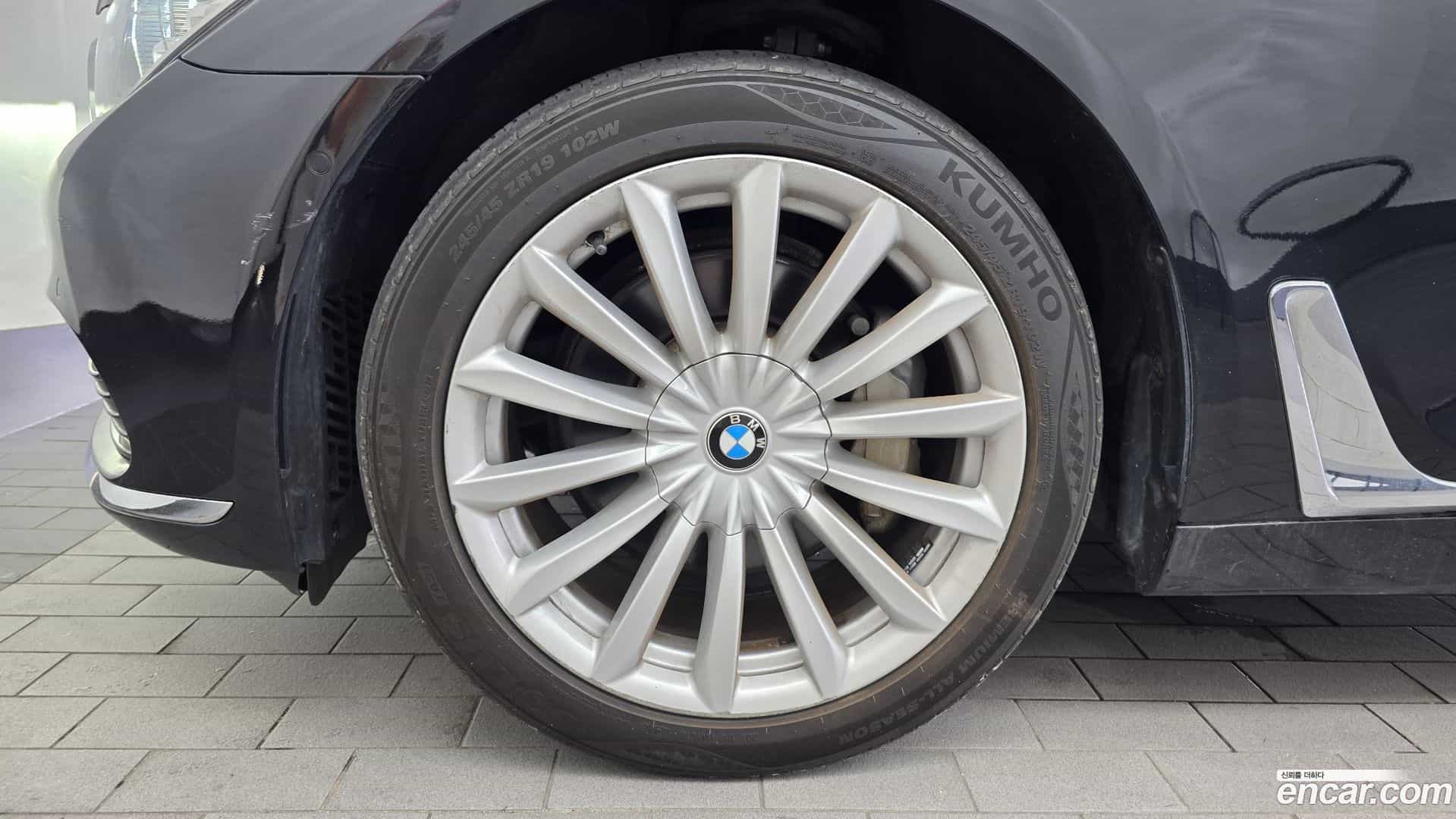 7-Series BMW 2018.4-OUTER-005
