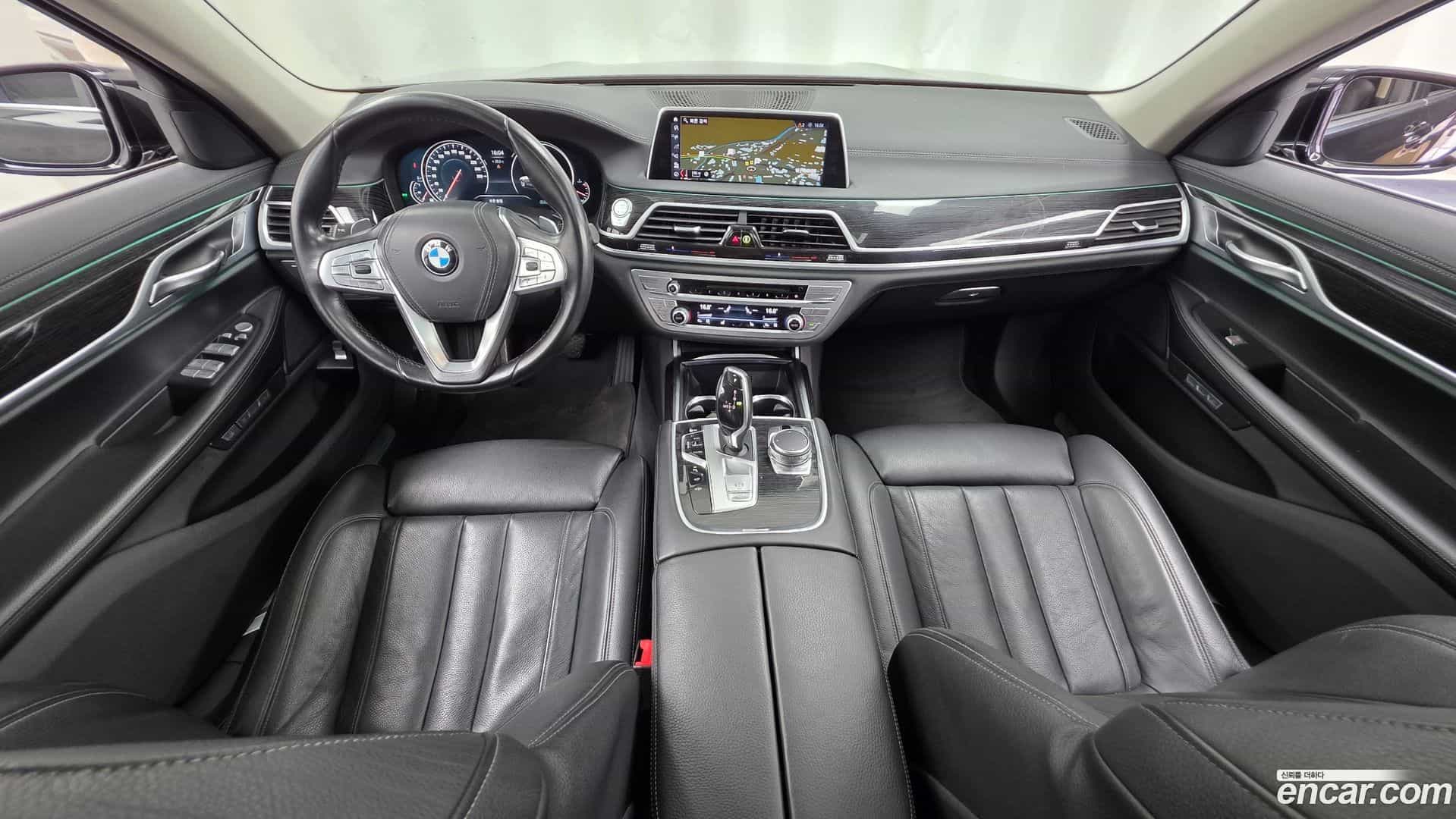 7-Series BMW 2018.4-INNER-007