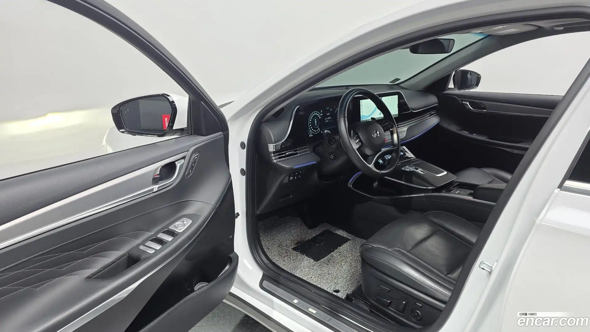 Grandeur Hyundai 2021.9-INNER-010