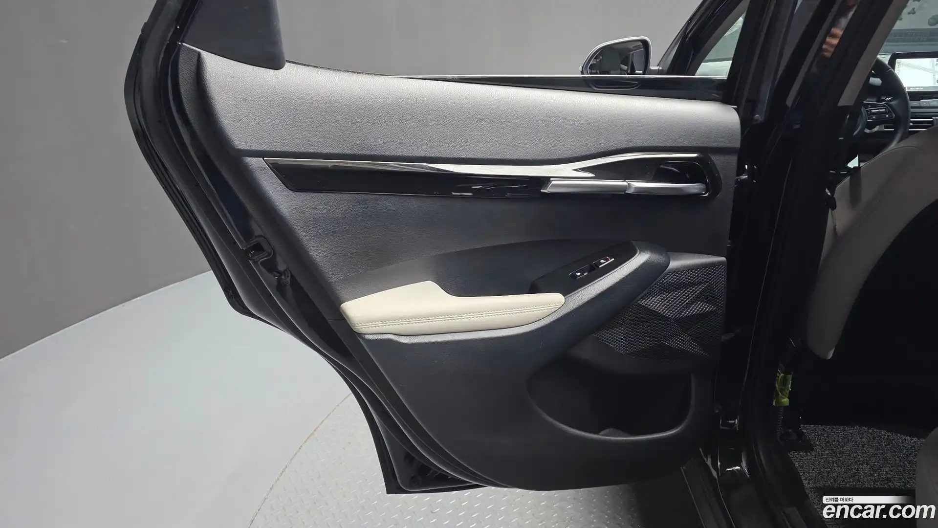 Seltos Kia 2022.3-INNER-035